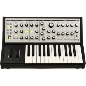 Moog Sub Phatty