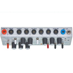 Buchla Aux Card