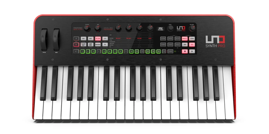 IK Multimedia Uno Synth PRO
