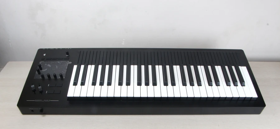 Expressive E Osmose (Used)