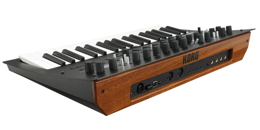 Korg minilogue xd