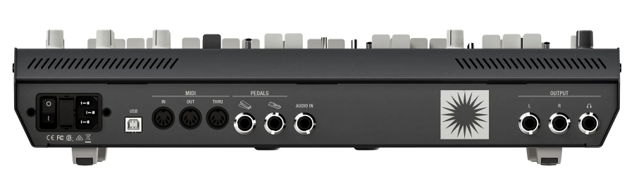 UDO Audio Super 6 Desktop (Black)