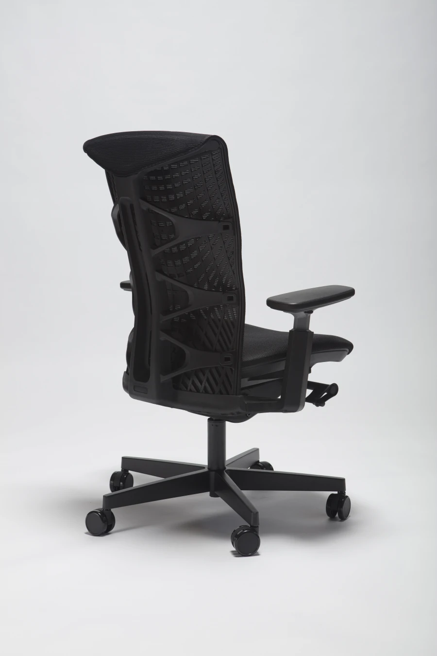 MStyle Reja, Struttura nera, rete nera