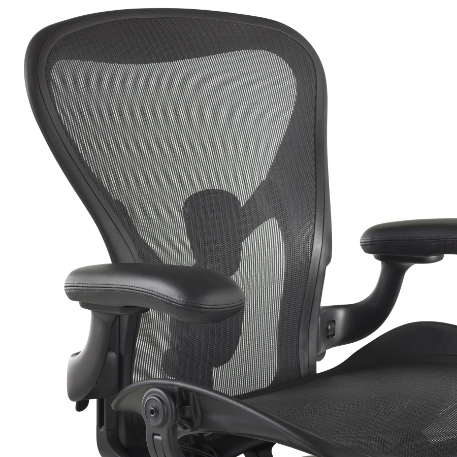 Herman Miller Aeron (Graphite, Full Optional) - Taglia B