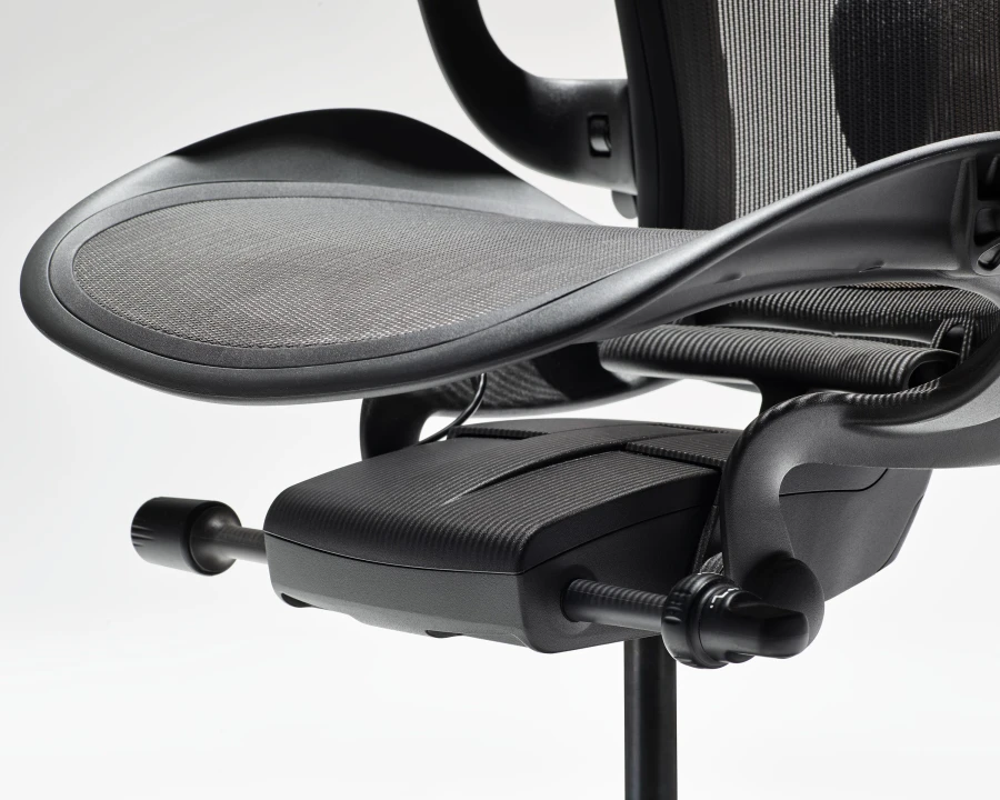 Herman Miller Aeron (Graphite, Full Optional) - Taglia B