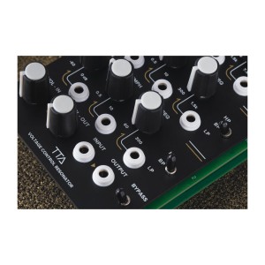 TipTop Audio Resonator - Multi Band VC-Resonator