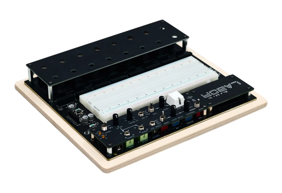 Erica Synths EDU DIY Labor Basic Kit