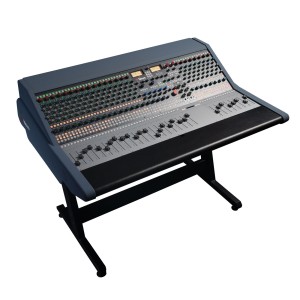 Neve 8424 analog console