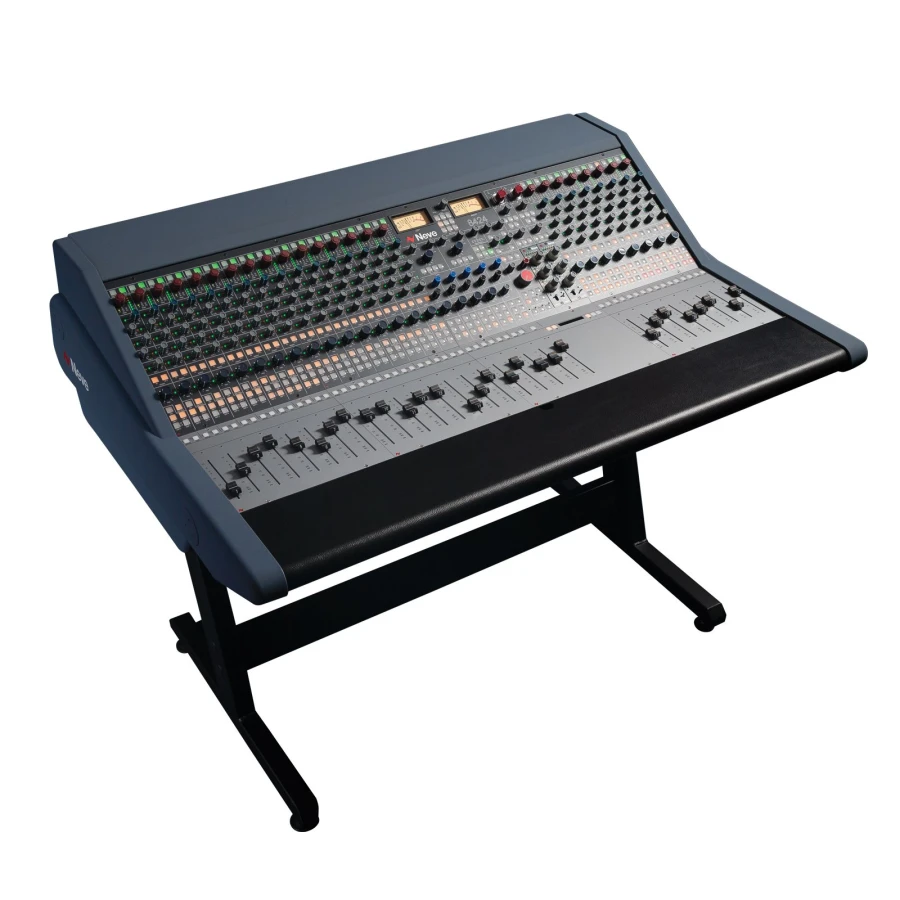 Neve 8424 analog console