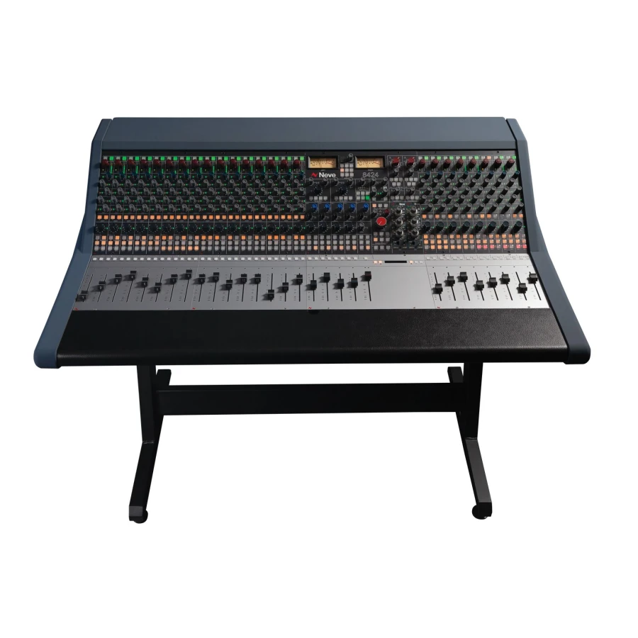 Neve 8424 analog console