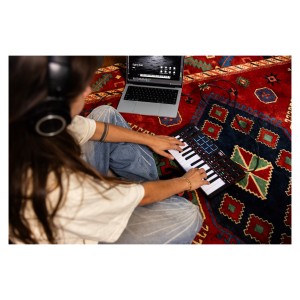 Akai Professional MPK Mini IV Black