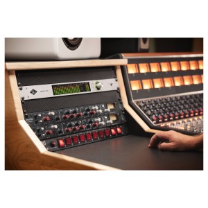 UNIVERSAL AUDIO Apollo X16 Gen 2 Complete
