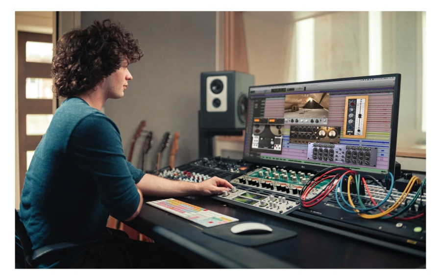 UNIVERSAL AUDIO Apollo X8 Gen 2 AC Pro Analog Classics Pro