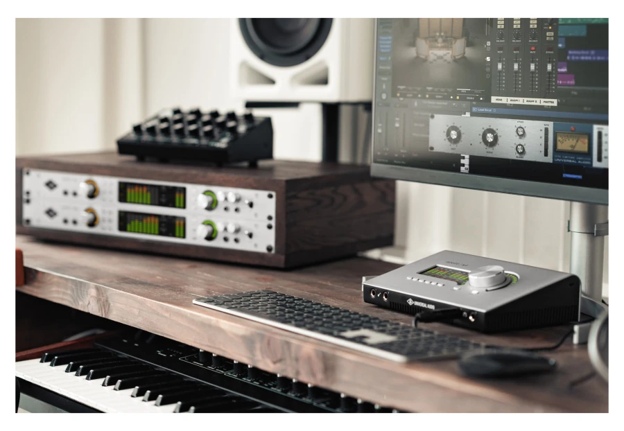 UNIVERSAL AUDIO Apollo X4 Gen 2 AC Pro Analog Classics Pro