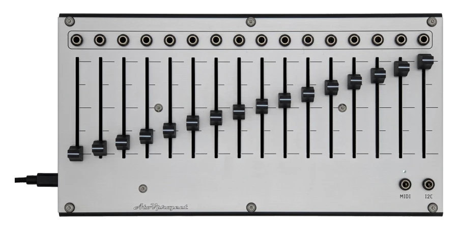 AtoV 16n Faderbank (Silver)