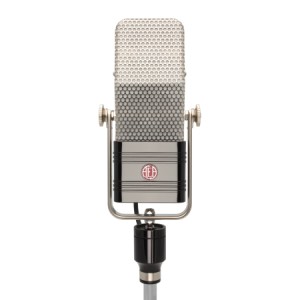 AEA R44CXE
