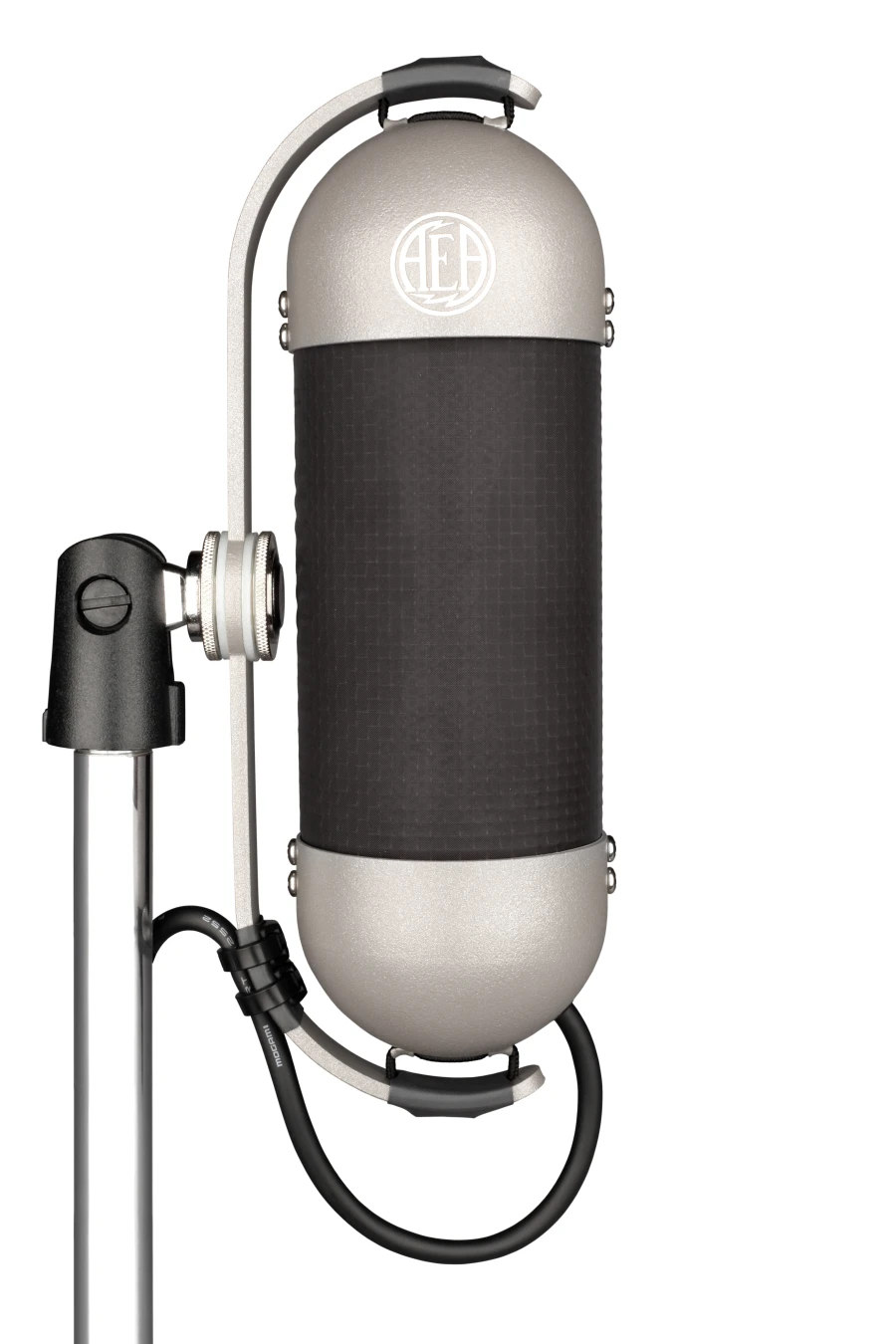 AEA R92