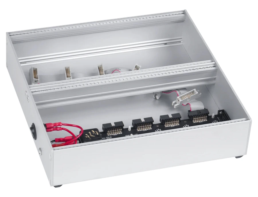 ALM Busy Circuits ALM 52 HP 6U case with power supply
